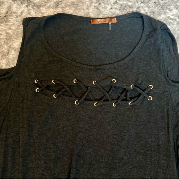 Belldini Shoulder Cut Out Top - Picture 2 of 3